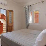Homely 2bd In Dassia Kato Korakiana