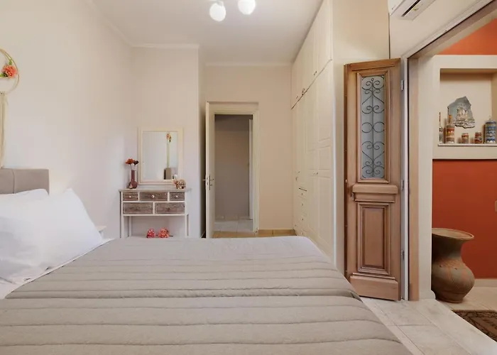 Διαμέρισμα Homely 2bd In Dassia