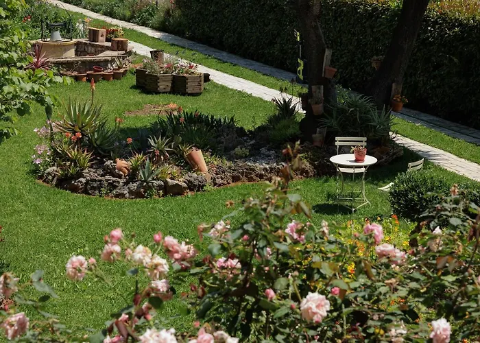 דירה Homely 2bd In Dassia